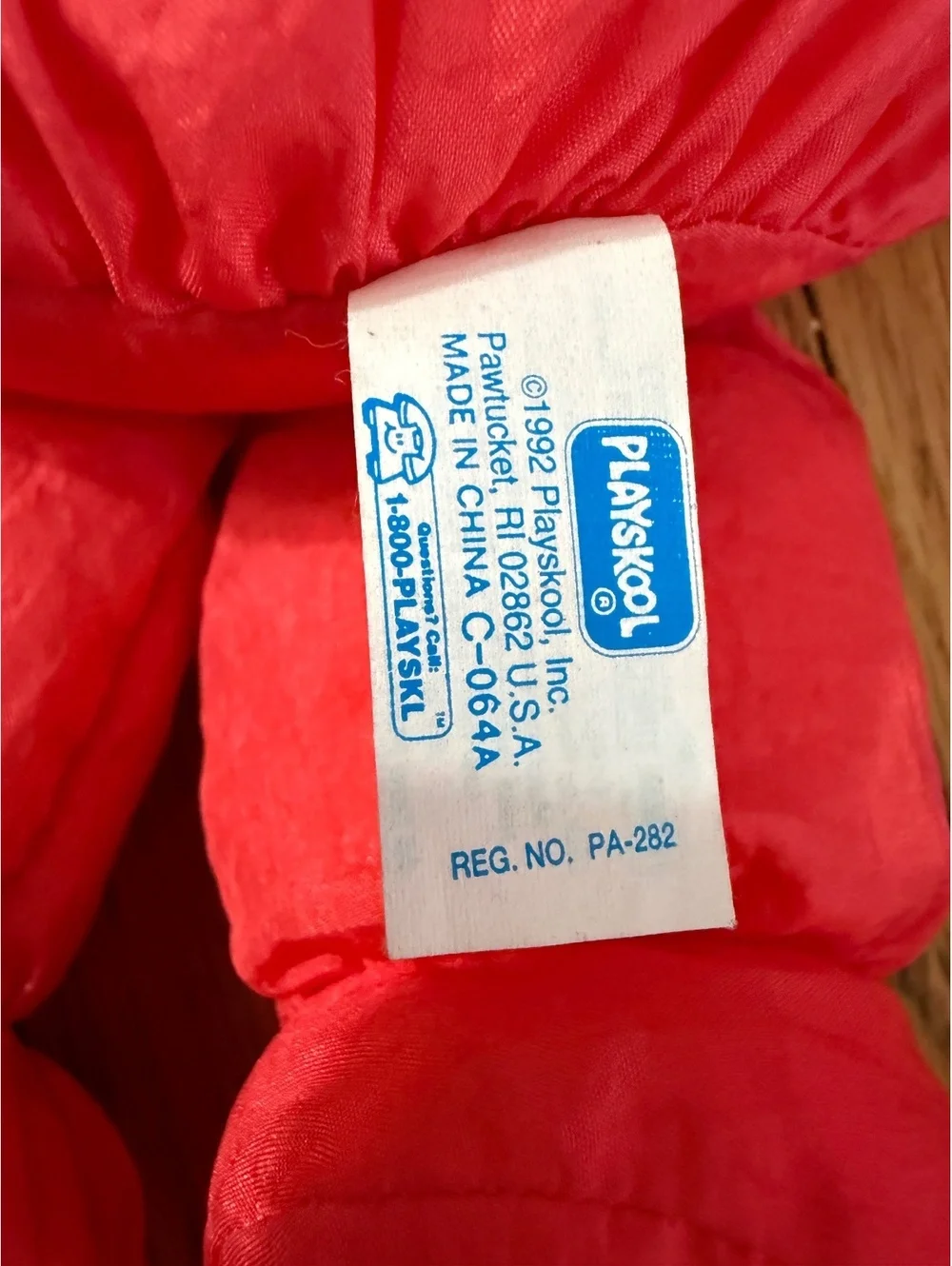 Rare Vintage 1992 Playskool Nylon Plush Stuffed Elmo Lovey Sesame Street 16